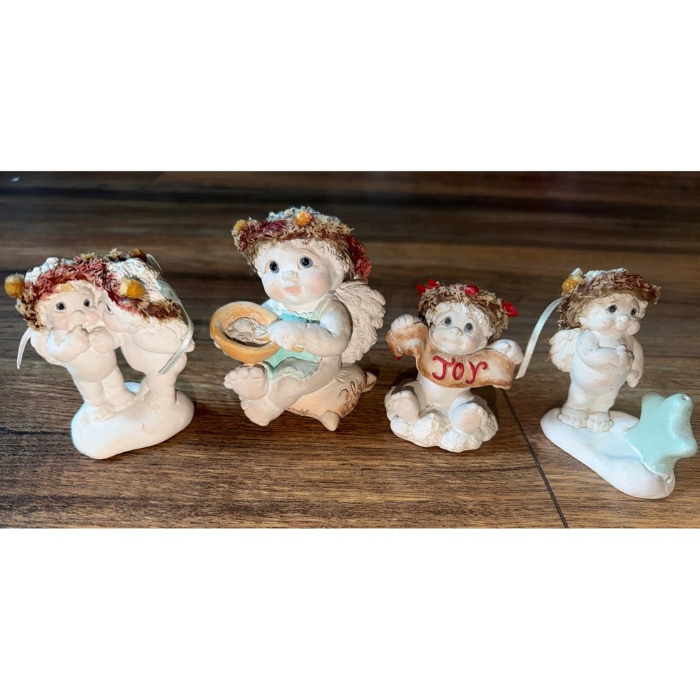 Vtg 90s Dreamsicles Lot‎ of 4 Collectible Angel Figurines Signed Christmas